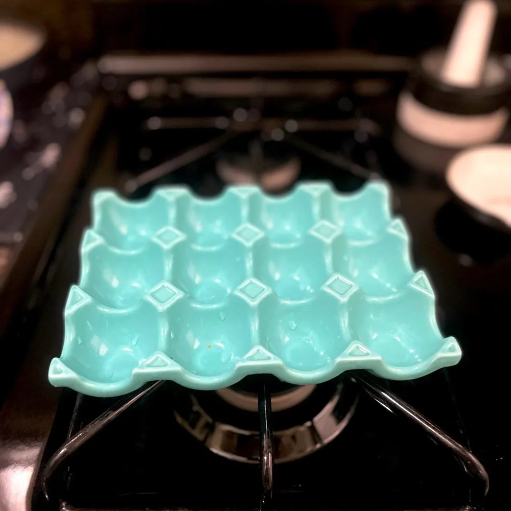 Ceramic Egg Tray - Picture 1 of 1